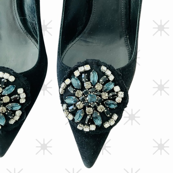 Prada Pointy Toe Pumps Kitten Stiletto Heels 39 Black Suede Crystal Brooch EUC🖤 - Picture 7 of 11